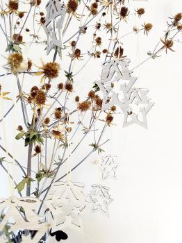 Holzanhänger Stern mit Schleife